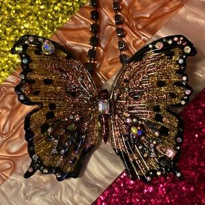 Gorgeous, butterfly 🦋 Betsy Johnson necklace.